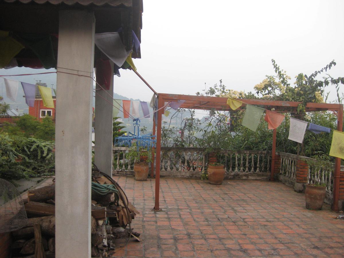 Hotel Swiss Dakshinkali Rum bild